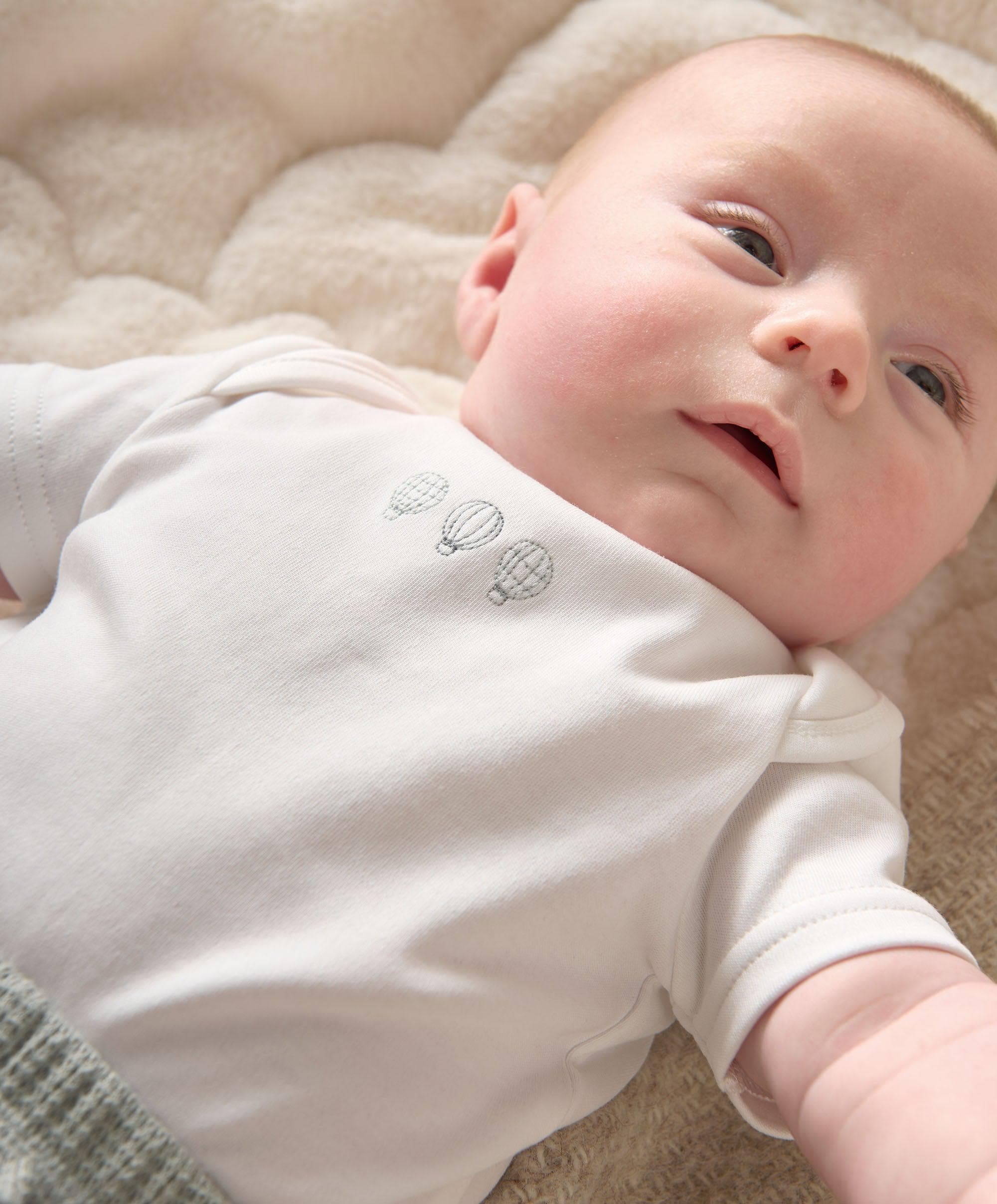 Jacket & Joggers (Set of 3) - Image 4